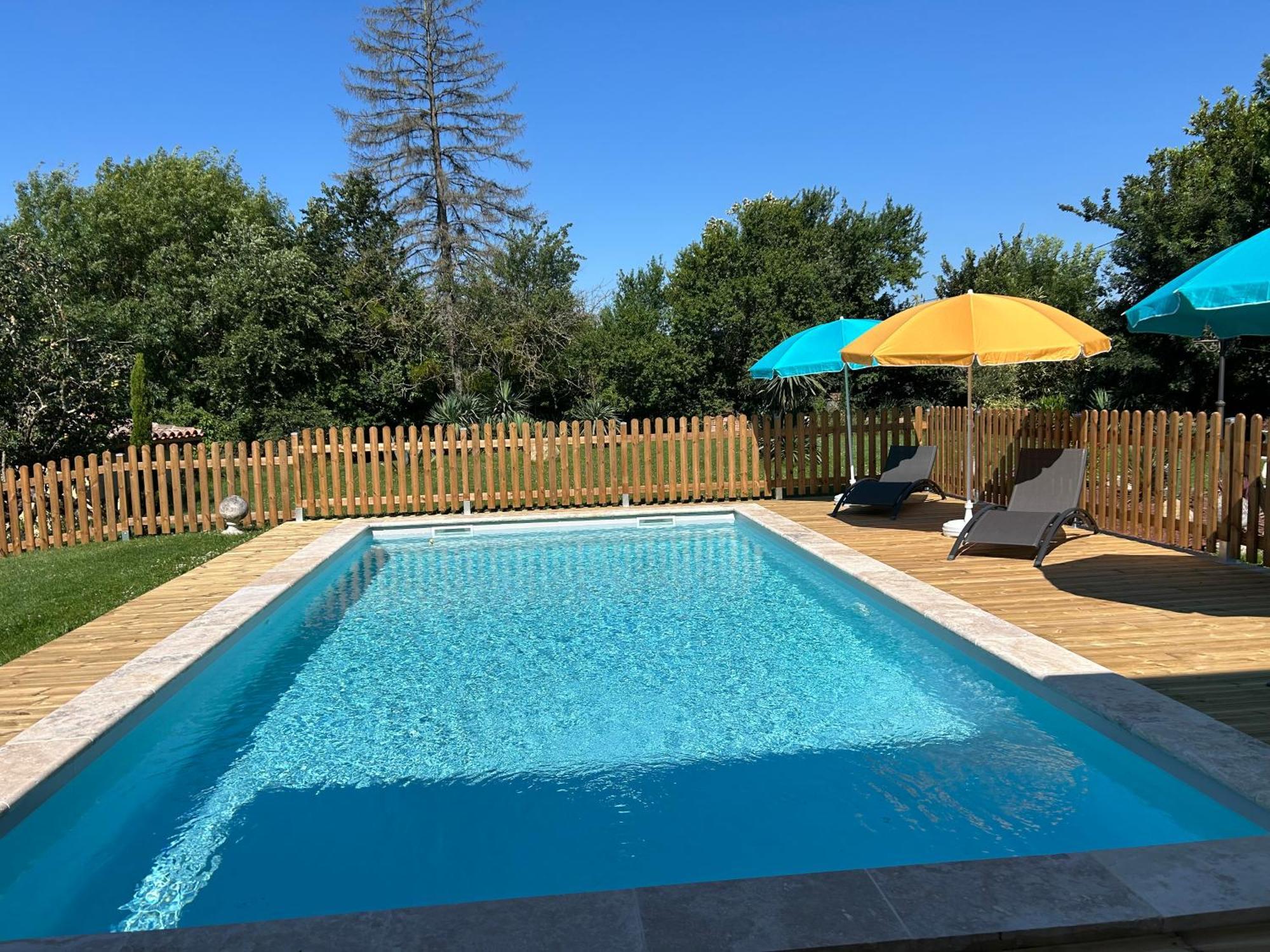 Maison D'Hotes "La Clef Des Champs" Piscine Ortance Sajas エクステリア 写真